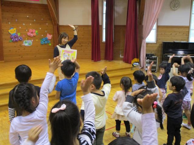 ののだけ幼稚園集会活動で規範意識の高揚